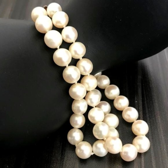 Unbranded Jewelry - Double Strand Pearl Bracelet with 14/20 Clasp